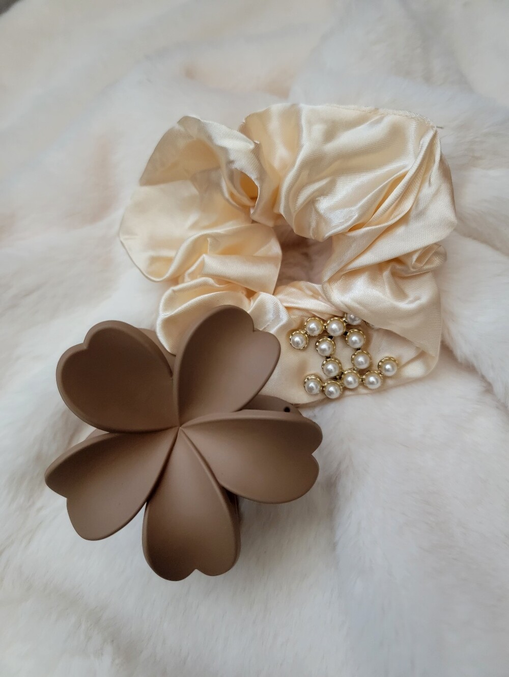 2pcs Pearl-Accent Cream Satin Scrunchie & Brown Flower Hair Clip Set